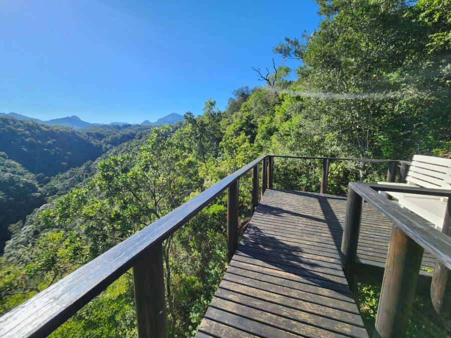 4 Bedroom Property for Sale in Wilderness Heights Western Cape